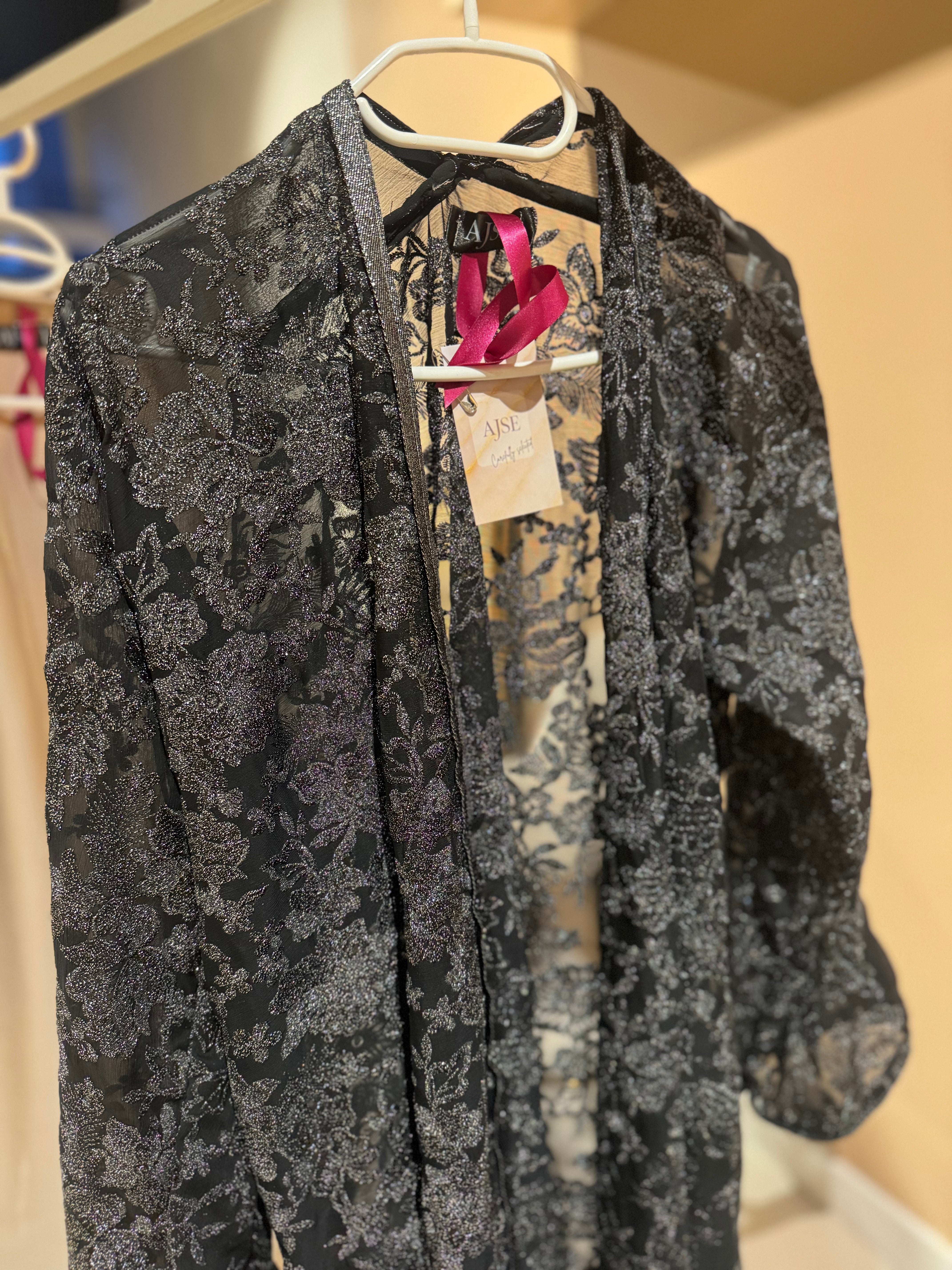 Exclusive abaya